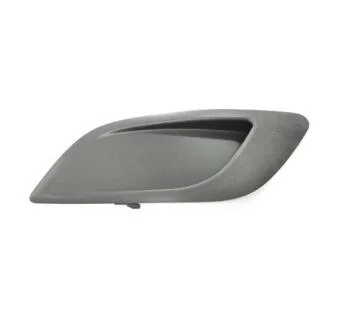 Решітка бампера переднього права Polcar 3205272