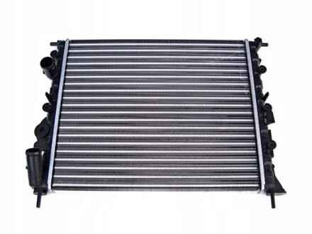 Радіатор охолодження двигуна Logan I 1.4 / Logan I 1.6 / Kubistar 1.2 16V / Clio II 1.0 / Clio II 1. Polcar 600708A1