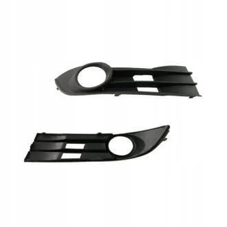 Решітка бампера переднього права Polcar 9579272