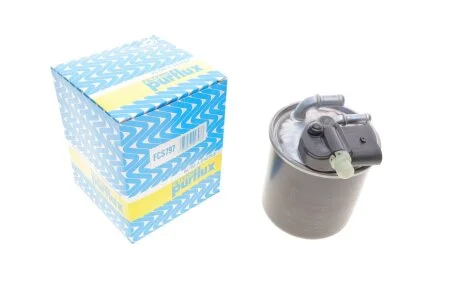 Фильтр топливный MB A-класс (W176) / B-класс (W246 / W242) / E-класс (W212) 11- Purflux FCS797