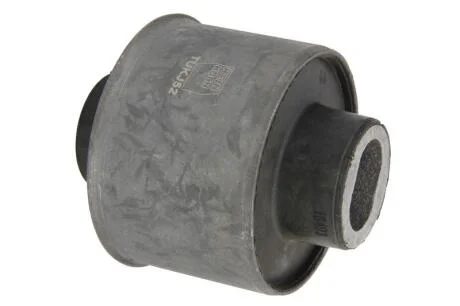 Сайлентблок переднього важеля REINHOCH RH14-6013