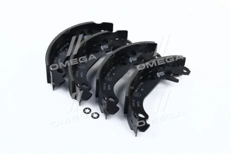 Тормозные колодки задние 180x42 Renault Clio1.1,1.2,1.4,1.8,1.9D,5,9,11,19(Ben.) REMSA 4169.00