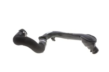 Патрубок интеркулера 2.0 dci 8200808665 RENAULT 14 46 070 66R