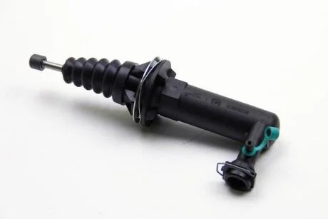 Циліндр зчеплення робочий Master III/Movano B 2.3dCi 10- RENAULT 30 62 028 04R