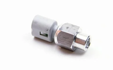 Датчик тиску гпк kangoo duster logan RENAULT 49 76 103 24R