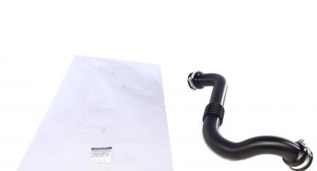 Патрубок повітряний RENAULT 82 00 658 187