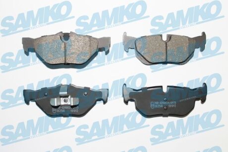 Комплект гальмівних накладок, дискове гальмо SAMKO 5SP1876