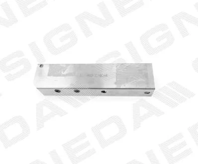 КРОНШТЕЙН УСИЛИТЕЛЯ ПЕРЕДНЕГО БАМПЕРА Signeda PBM43045BR