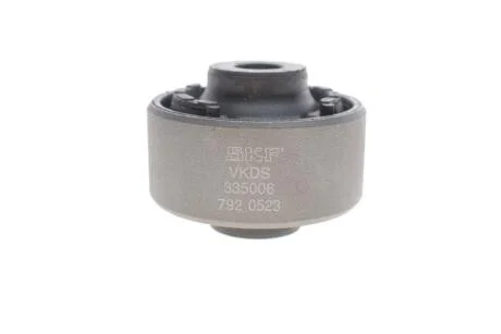 Сайлентблок важеля OPEL COMBO, CORSA C, MERIVA A 00- перед. міст ззаду SKF VKDS335006