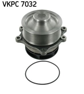 Водяна помпа SKF VKPC 7032