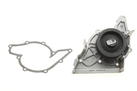 AUDI помпа води 100 2.6I,2.8 91- SKF VKPC 81800