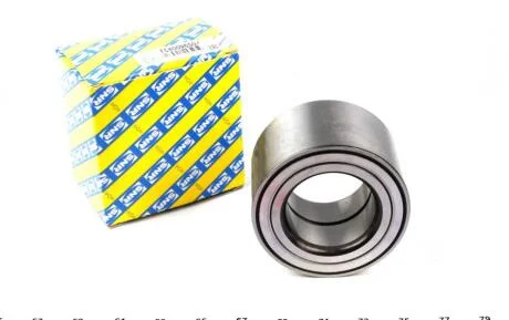 Підшипник зад. ступиці Opel Movano Renault Master 2.5D-2.8Dti 97.06- SNR FC40096S07