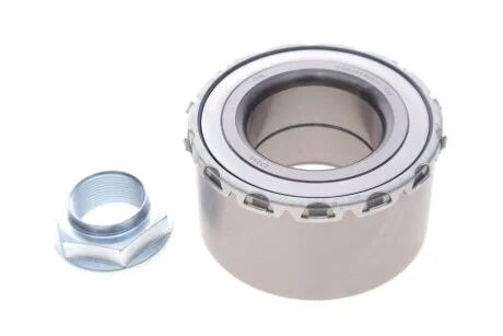 Підшипник маточини (комплект) SNR R141.46