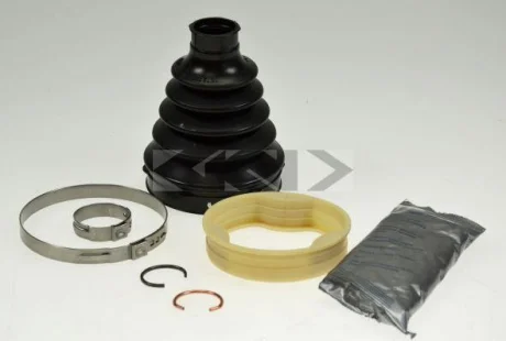 Пыльник шруса внутреннего Transit (V184) 2.0Di 00- (пластик) SPIDAN 304204