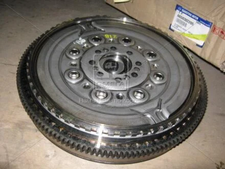 Маховик демпферний 2.0XDI 16V, 2.7XDI 20V Korando C 10-19, Rexton 06-12, Kyron 05-11, Actyon 06-11, Rexton 12-18, Actyon Sports 06-12, Rodius 04-07, Rodius 07-13 SSANGYONG 6650302205