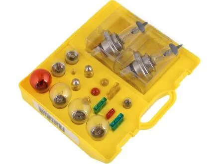 Автомобільна лампа (Сервисный набор: 12 [В] H4+ H4 (лампы+предохранители)) STARLINE 99.99.913