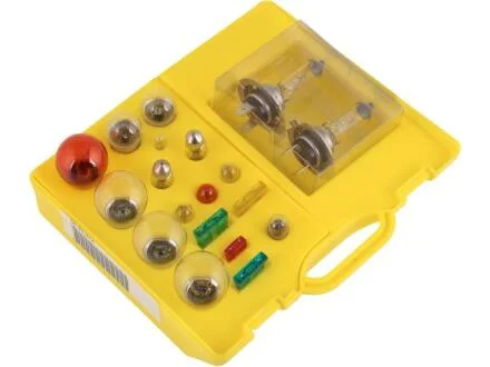 Автомобільна лампа (Сервисный набор: 12 [В] H7+H7 (лампы+предохранители)) STARLINE 99.99.914