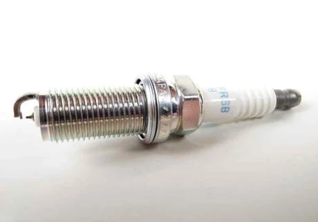 Свічка Запалення SUBARU 22401-AA761