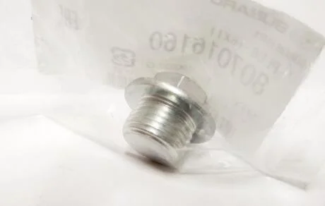 Пробка піддону двигуна 16X11 B1415 G33 S13 SUBARU 807016160