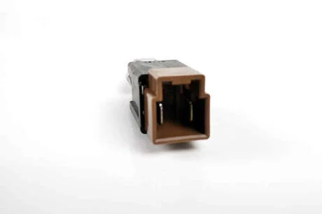 Выключатель фонаря сигнала торможения SUBARU 83311AA011