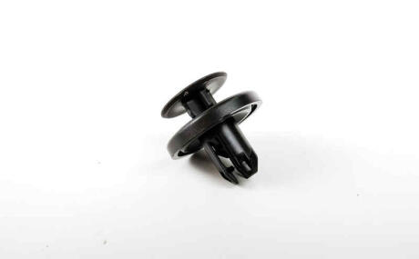 КЛИПСА КРЕПЛЕНИЯ БРЫЗГОВИКА SUBARU 909140068