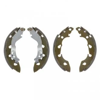 Комплект гальмівних колодок SWAG 33 10 0591