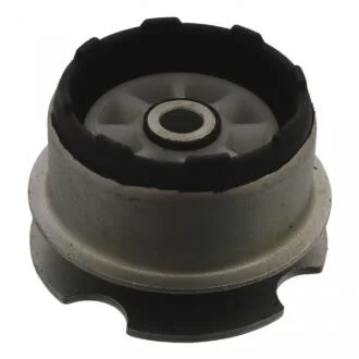 Опора двигуна SWAG 70130017