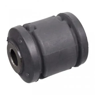 Сайлентблок важеля SWAG 90 10 2673