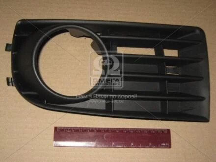 Решітка в бамп. лів. VW GOLF V TEMPEST 051 0598 911