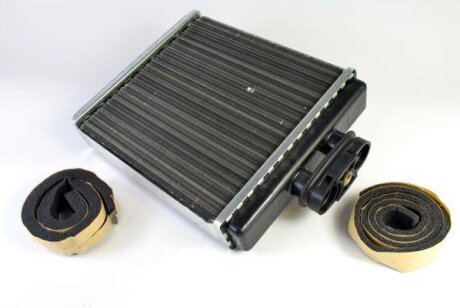 Радіатор обігрівача Skoda Fabia/VW Polo 1.4-1.9 TDI 01-> THERMOTEC D6W009TT