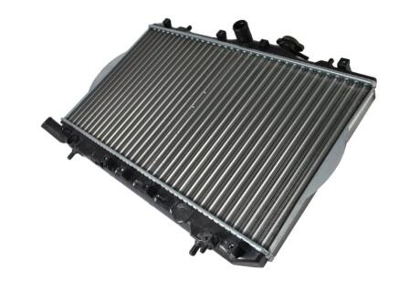Радіатор двигуна (мкпп) HYUNDAI ACCENT, ACCENT I 1.3/1.5 10.94-01.00 THERMOTEC D70503TT