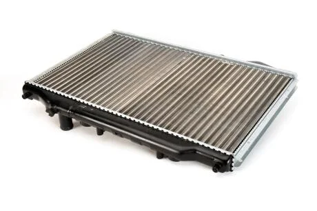 Радіатор двигуна (мкпп) MAZDA 626 II, 626 III 1.6-2.2 03.83-09.97 THERMOTEC D73008TT