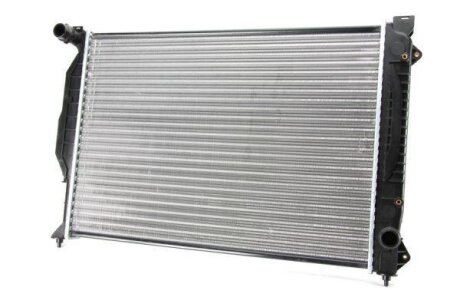 Радіатор двигуна (мкпп) AUDI A6 C5, ALLROAD C5 2.5D/2.7 07.97-08.05 THERMOTEC D7A018TT