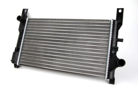 Радіатор охолодження двигуна THERMOTEC D7G024TT