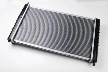 Радиатор воды, OM364 4.0D DB609-814 [630x370x34] THERMOTEC D7ME007TT