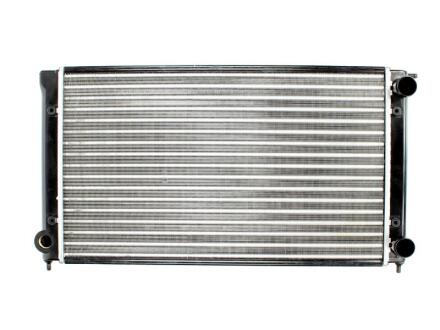 Радіатор двигуна (мкпп) AUDI 80 B1 SEAT TOLEDO I VW CADDY I, GOLF I, GOLF II, JETTA I, JETTA II, SCIROCCO 1.3-1.9D 05.72-03.99 THERMOTEC D7W020TT