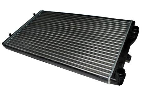 Радіатор двигуна (акпп/мкпп) AUDI A3, TT SEAT ALTEA, ALTEA XL, LEON SKODA OCTAVIA II, SUPERB II, YETI VW CADDY III, CADDY III/MINIVAN, EOS, GOLF PLUS V, GOLF V, GOLF VI 1.4-2.5 02.03-12.20 THERMOTEC D7W027TT