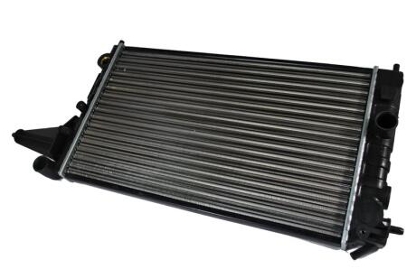 Радіатор двигуна Opel Vectra A 1.2-1.6i (88-95) THERMOTEC D7X006TT