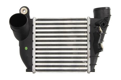 Интеркулер THERMOTEC DAA008TT