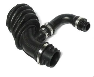 Патрубок інтеркулера Ford Focus, C-Max, Mondeo, Volvo S40, V50 1.6/2.2D 03-> впуск (TERMOTEC) THERMOTEC DCG106TT