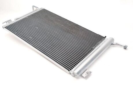 Радіатор кондиціонера THERMOTEC KTT110043