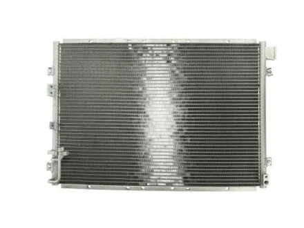 Радіатор кондиціонера (Конденсатор) THERMOTEC KTT110262