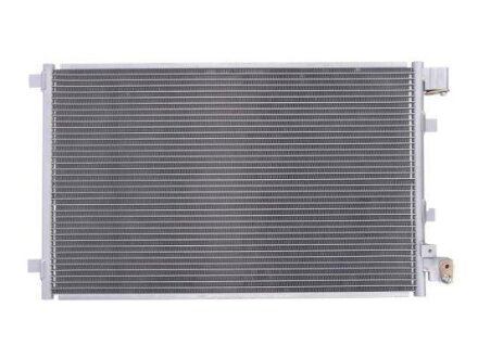 Радіатор кондиціонера (Конденсатор) THERMOTEC KTT110439