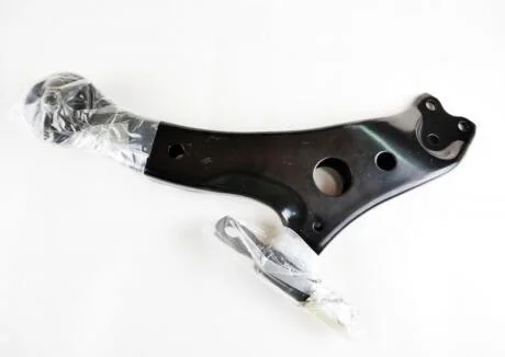 Рычаг передней подвески левый TOYOTA/LEXUS 48069-33070