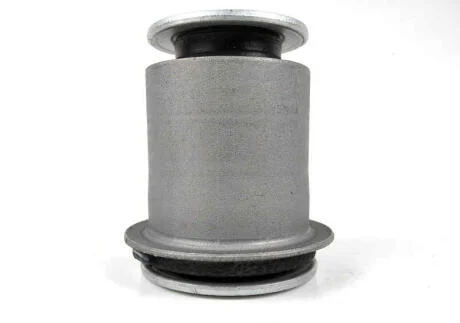 Сайлентблок переднього нижнього важеля передній TOYOTA/LEXUS 48654-60030