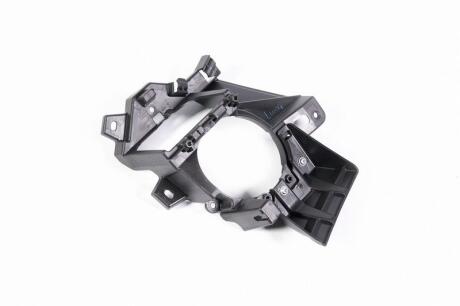 Кронштейн фари протитуманної передньої лівої (52126-48091) TOYOTA 5212648091