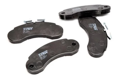 Комплект гальмівних колодок передн, MERCEDES G (W460), G (W461), G (W463), MB (W631) 2.0D-5.5 03.79-12.11 TRW GDB950