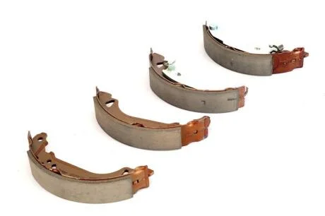 - Гальмівні колодки до барабанів TRW GS8269