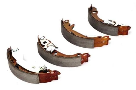 - Гальмівні колодки до барабанів TRW GS8570