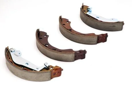 - Гальмівні колодки до барабанів TRW GS8685